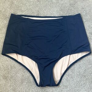 ☀️ Kortni Jeane High-Waisted Bottoms 💦